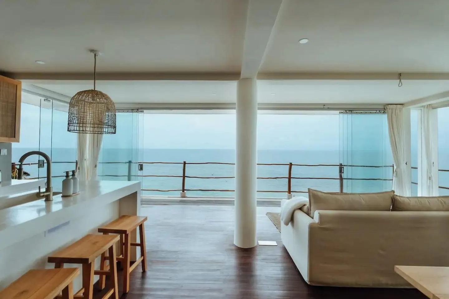 180 Degree Ocean View From Two-Bedroom Villa Badung  0*, Badung (Bali)